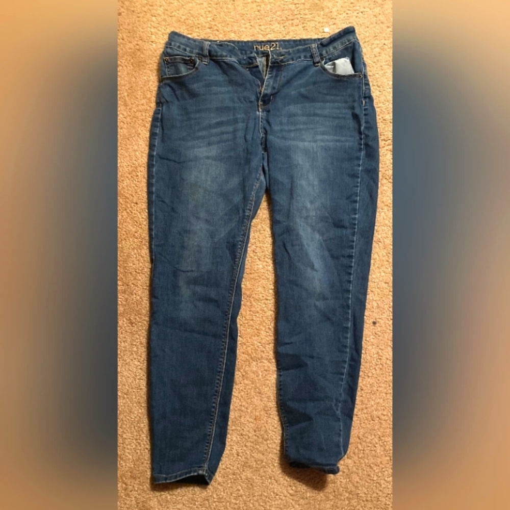 Blue jeans for women